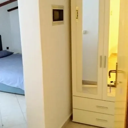 Mira Apartment